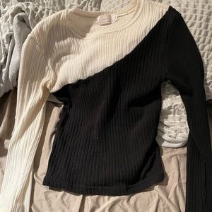 Oak and fort black and white fitted long sleeve shirt